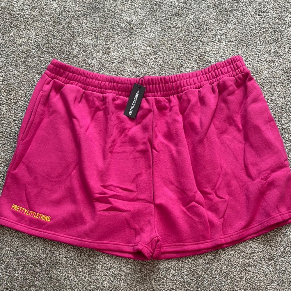 PrettyLittleThing Pink Plus Athletic Shorts Moisture-Wicking Elastic Waist